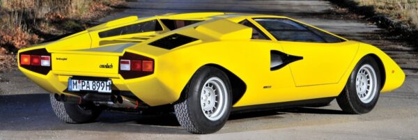 Lamborghini Countach LP 400 (1973 – 1977)